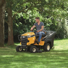 Садовый трактор Cub Cadet XT1 OR106